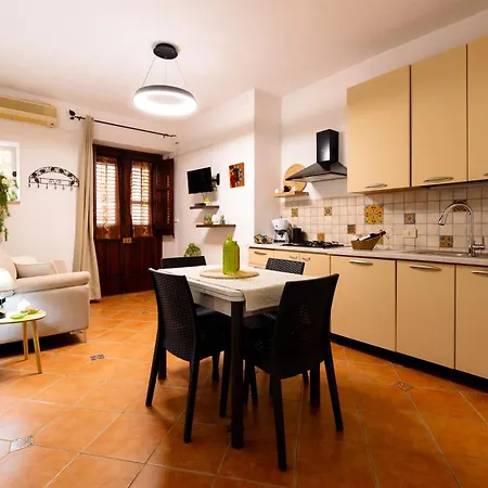 Casa A Due Passi Dal Mare - Vicino Mondello Апартаменты
